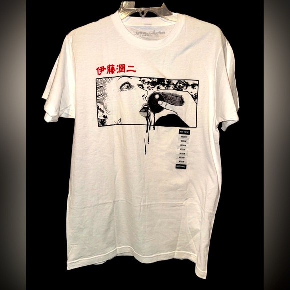 🇯🇵 NWOT! Junji Ito Japanese Anime Tshirt - Picture 1 of 4